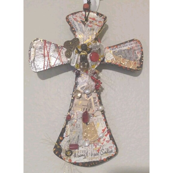 Mixed Media Christian Assemblage Art Wooden Cross Jesus Beads Charms Wall Decor - Picture 1 of 15